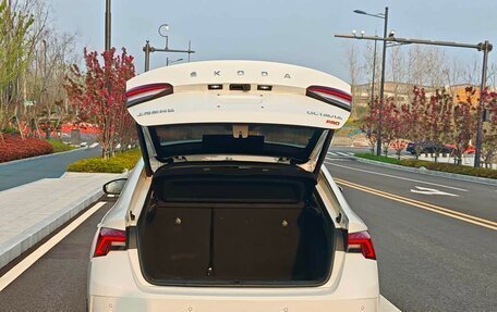 Skoda Octavia IV, 2023 год, 2 400 800 рублей, 15 фотография