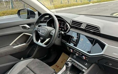 Audi Q3, 2023 год, 3 150 800 рублей, 8 фотография