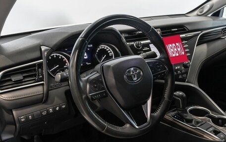 Toyota Camry, 2020 год, 3 442 900 рублей, 5 фотография