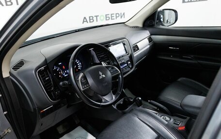 Mitsubishi Outlander III рестайлинг 3, 2012 год, 1 443 800 рублей, 14 фотография