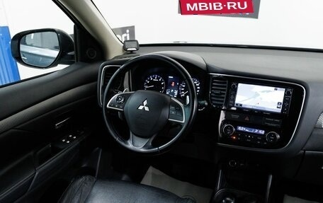 Mitsubishi Outlander III рестайлинг 3, 2012 год, 1 443 800 рублей, 9 фотография
