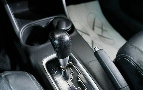 Mitsubishi Outlander III рестайлинг 3, 2012 год, 1 443 800 рублей, 22 фотография