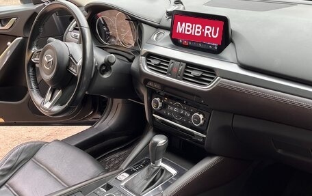 Mazda 6, 2017 год, 2 300 000 рублей, 5 фотография