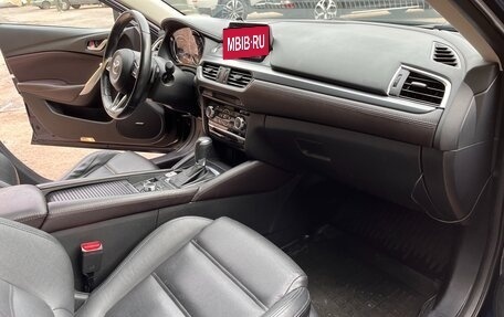 Mazda 6, 2017 год, 2 300 000 рублей, 22 фотография