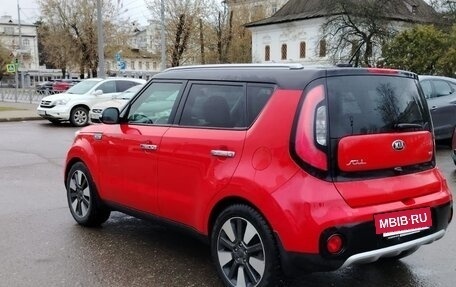KIA Soul II рестайлинг, 2017 год, 1 400 000 рублей, 3 фотография