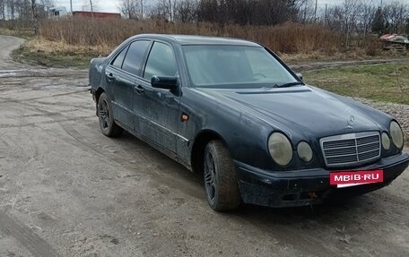 Mercedes-Benz E-Класс, 1997 год, 120 000 рублей, 5 фотография