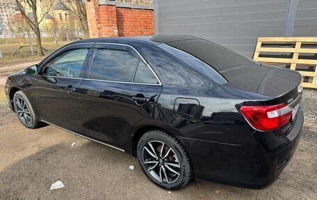 Toyota Camry, 2013 год, 1 390 000 рублей, 3 фотография