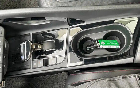 Hyundai Elantra, 2023 год, 1 768 750 рублей, 9 фотография