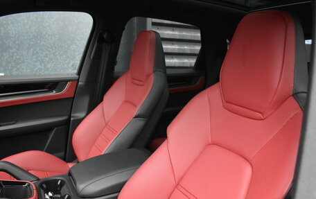 Porsche Cayenne III, 2025 год, 18 990 000 рублей, 11 фотография