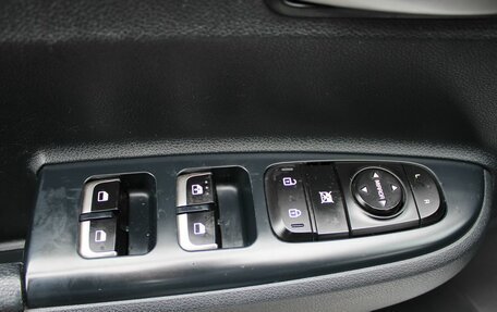 KIA Rio IV, 2018 год, 1 299 000 рублей, 10 фотография