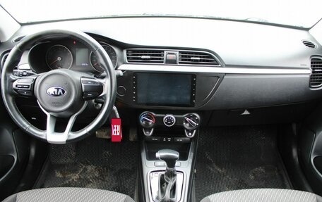 KIA Rio IV, 2018 год, 1 299 000 рублей, 8 фотография