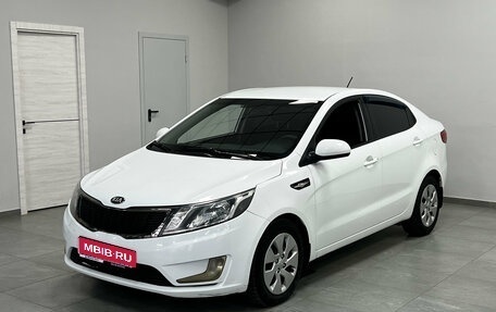 KIA Rio III рестайлинг, 2013 год, 790 000 рублей, 1 фотография