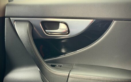 Infiniti FX II, 2010 год, 1 900 000 рублей, 30 фотография