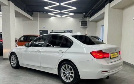 BMW 3 серия, 2016 год, 2 497 009 рублей, 14 фотография