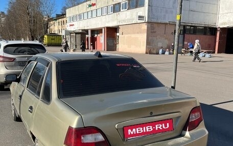 Daewoo Nexia I рестайлинг, 2011 год, 150 000 рублей, 3 фотография