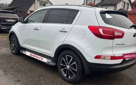 KIA Sportage III, 2011 год, 1 250 000 рублей, 3 фотография