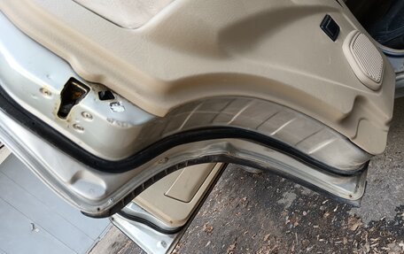 Nissan Terrano II рестайлинг, 2003 год, 420 000 рублей, 11 фотография