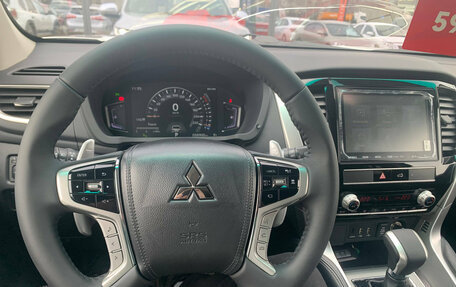 Mitsubishi Montero Sport, 2023 год, 4 285 000 рублей, 8 фотография