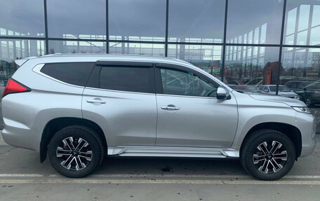 Mitsubishi Montero Sport, 2023 год, 4 285 000 рублей, 6 фотография