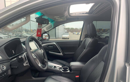 Mitsubishi Montero Sport, 2023 год, 4 285 000 рублей, 13 фотография