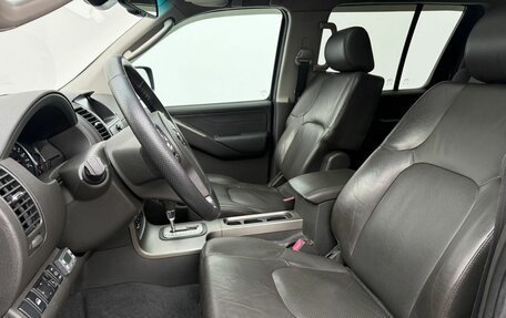 Nissan Pathfinder, 2005 год, 820 000 рублей, 10 фотография