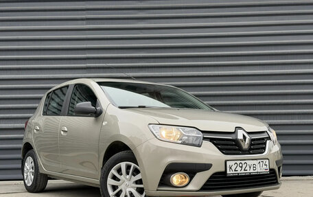 Renault Sandero II рестайлинг, 2018 год, 995 000 рублей, 1 фотография