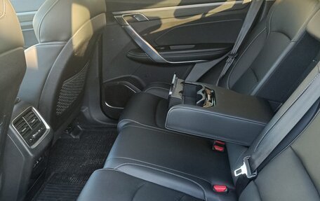 Geely Atlas, 2022 год, 1 850 000 рублей, 4 фотография