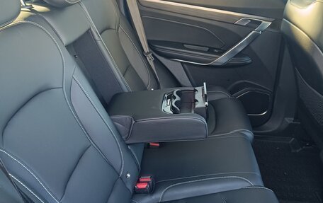 Geely Atlas, 2022 год, 1 850 000 рублей, 3 фотография