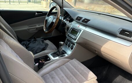 Volkswagen Passat B6, 2007 год, 720 000 рублей, 11 фотография