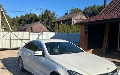 Mercedes-Benz E-Класс, 2014 год, 1 970 000 рублей, 3 фотография