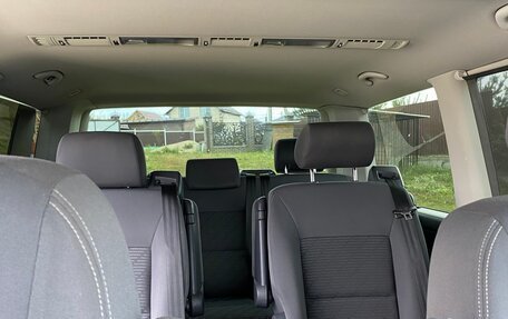 Volkswagen Multivan T5, 2010 год, 1 870 000 рублей, 15 фотография