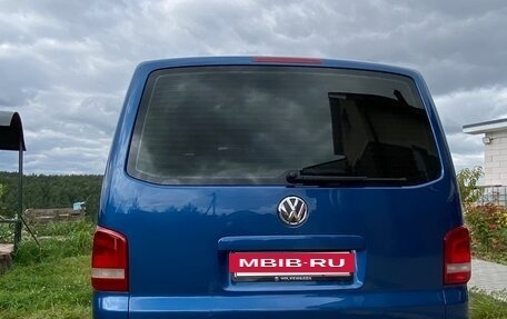 Volkswagen Multivan T5, 2010 год, 1 870 000 рублей, 7 фотография