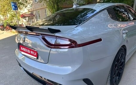 KIA Stinger I, 2018 год, 2 550 000 рублей, 10 фотография