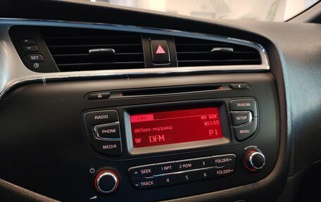 KIA cee'd III, 2015 год, 999 000 рублей, 13 фотография