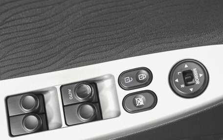 Hyundai Solaris II рестайлинг, 2012 год, 799 000 рублей, 23 фотография