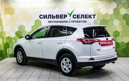 Toyota RAV4, 2017 год, 2 300 000 рублей, 6 фотография