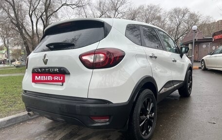 Renault Kaptur I рестайлинг, 2018 год, 935 000 рублей, 4 фотография