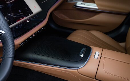 Mercedes-Benz E-Класс, 2025 год, 8 390 000 рублей, 17 фотография