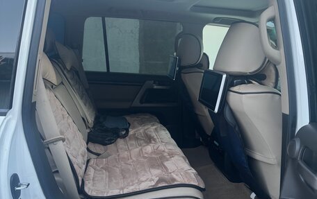 Toyota Land Cruiser 200, 2010 год, 4 050 000 рублей, 4 фотография