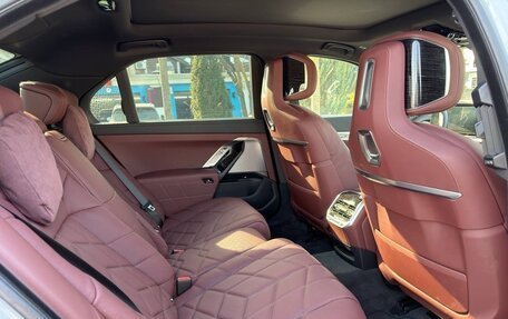 BMW 7 серия, 2025 год, 14 700 000 рублей, 7 фотография