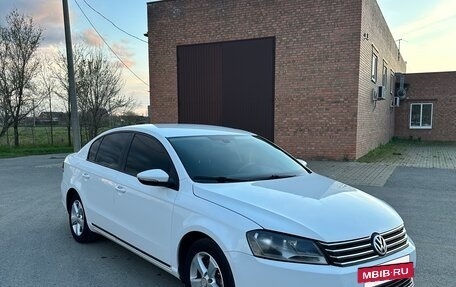 Volkswagen Passat B7, 2012 год, 980 000 рублей, 3 фотография