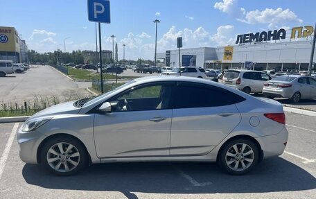 Hyundai Solaris II рестайлинг, 2012 год, 750 000 рублей, 6 фотография