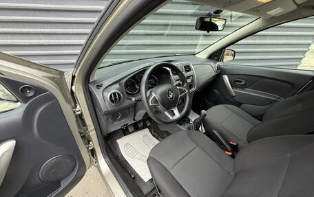 Renault Sandero II рестайлинг, 2018 год, 995 000 рублей, 18 фотография