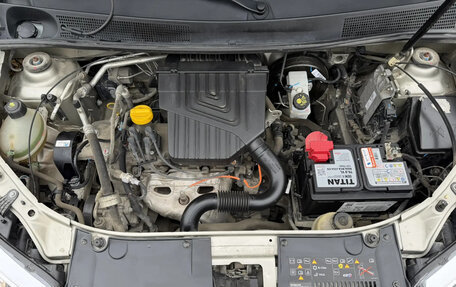 Renault Sandero II рестайлинг, 2018 год, 995 000 рублей, 34 фотография