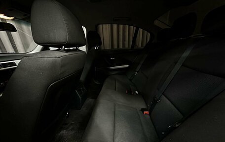 BMW 3 серия, 2011 год, 919 777 рублей, 23 фотография