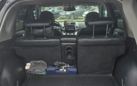 Toyota RAV4, 2006 год, 1 100 000 рублей, 13 фотография