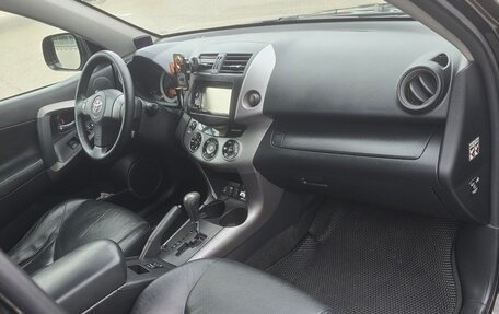 Toyota RAV4, 2006 год, 1 100 000 рублей, 21 фотография