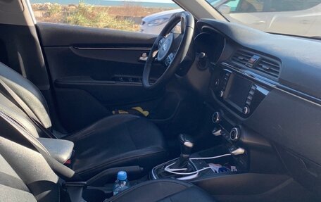 KIA Rio IV, 2020 год, 1 550 000 рублей, 5 фотография