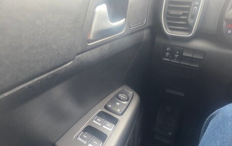 KIA Sportage IV рестайлинг, 2019 год, 2 650 000 рублей, 8 фотография