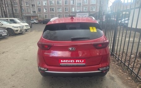 KIA Sportage IV рестайлинг, 2019 год, 2 650 000 рублей, 4 фотография